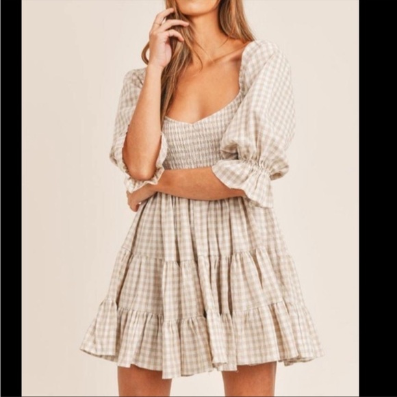 MARBLE Dresses & Skirts - Marble gingham baby doll short puff sleeves mini dress small
